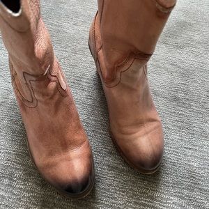 SAM EDELMAN NILE SHORT COWBOY boots in whiskey